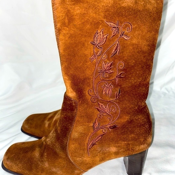 White MOUNTAIN Lauren Mid Calf Chestnut Suede Boots - Picture 10 of 11